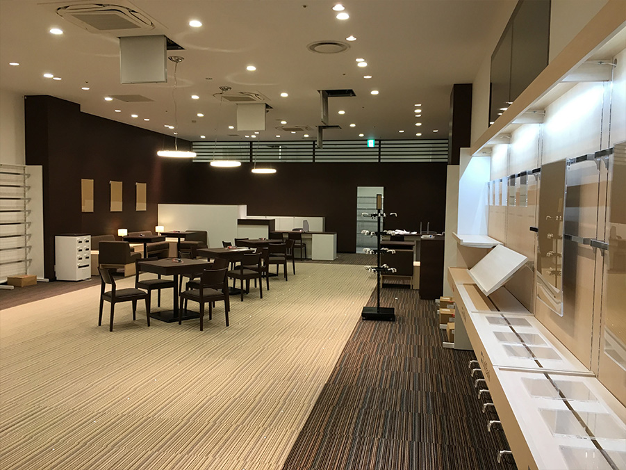 SoftBank･Y!mobileららぽーと名古屋みなとアクルス様 店舗内装工事（愛知） 写真